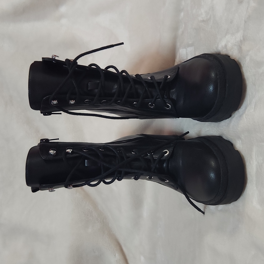 Guess Nekoda Ankle Boot